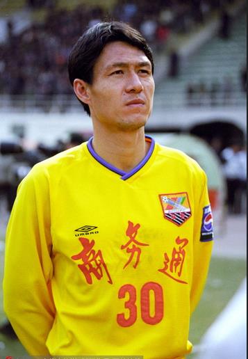 历史排名足球前十名_足球历史排名前十名_足球历史地位排名前100
