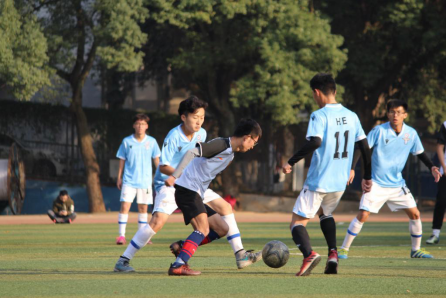 华中师范大学化院足球队勇夺2019新生杯
