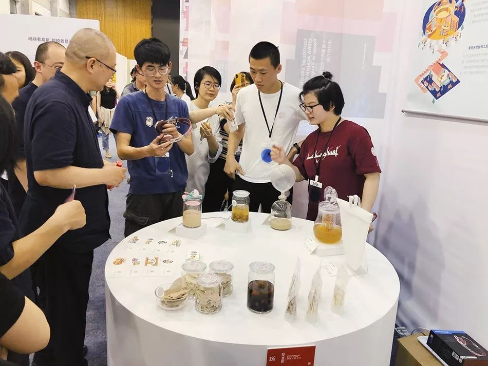酵母菌怎么用_用酵母菌怎么发面_酵母菌在家生活方式