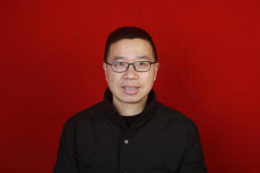 苏州小学语文名师_苏州市中小学生游泳比赛_苏州小学语文老师游泳冠军